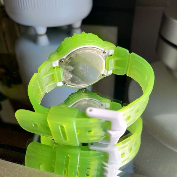 Green Jelly Style Prestige Medical Watch For Nurse - Picture 5 of 11